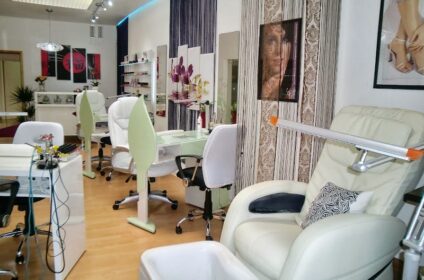 09YvL14o Nails4you Nagelstudio Ludwigsburg