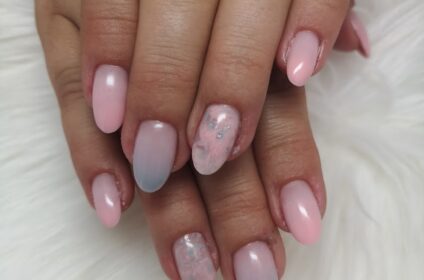 gUpovgd0 Shining Nails Sarah Bojarzin